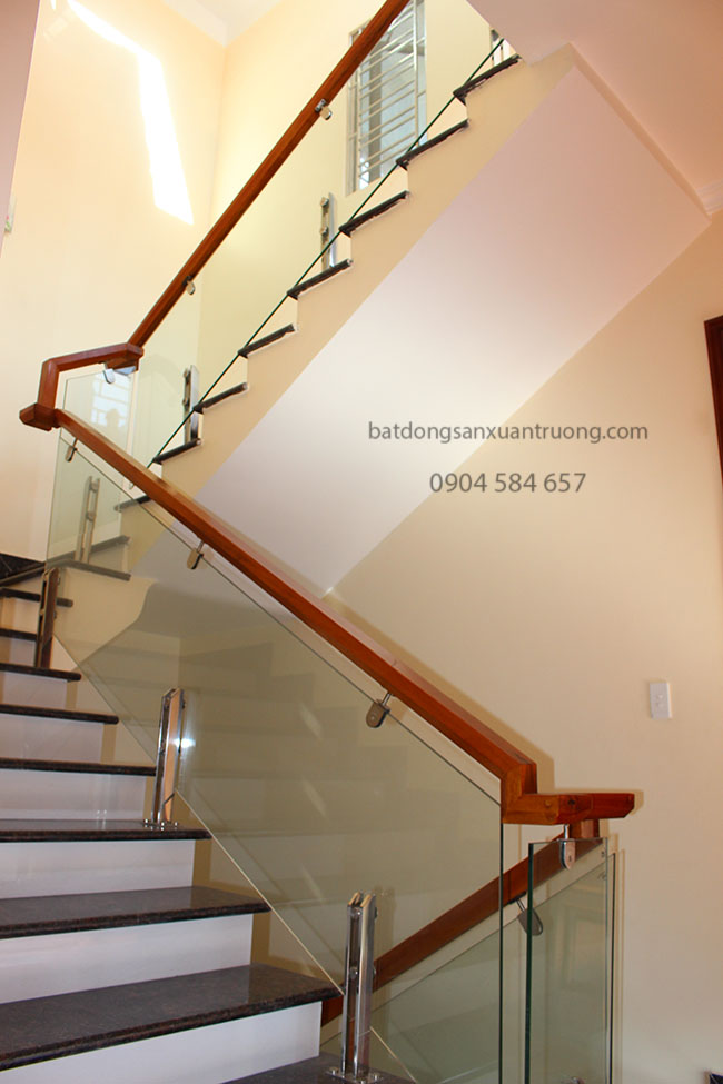 Bán nhà đường Đằng Hải