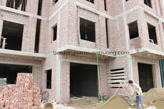 Bán nhà đường Mai Trung Thứ