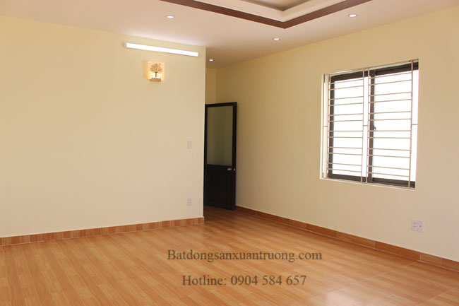 Bán nhà mặt đường Mai Trung Thứ