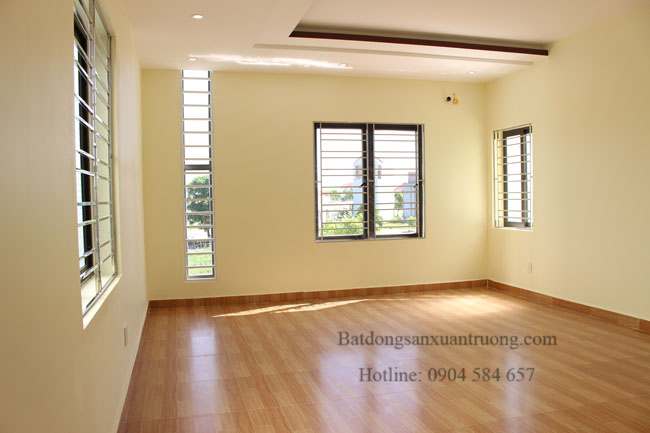 Bán nhà mặt đường Mai Trung Thứ