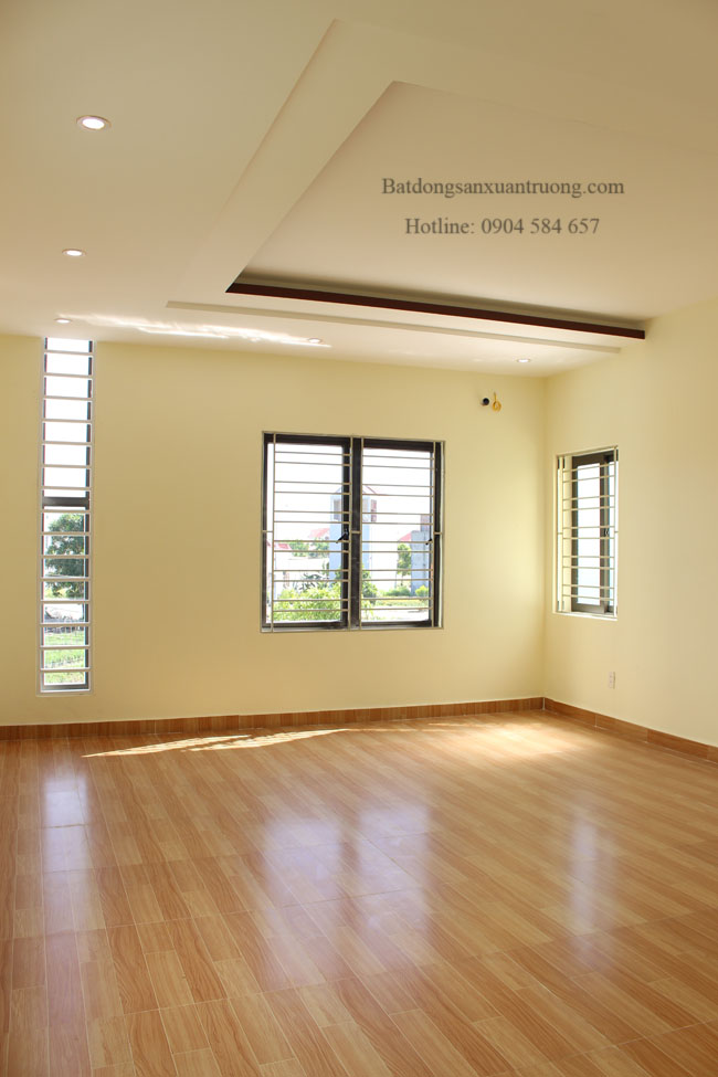 Bán nhà mặt đường Mai Trung Thứ