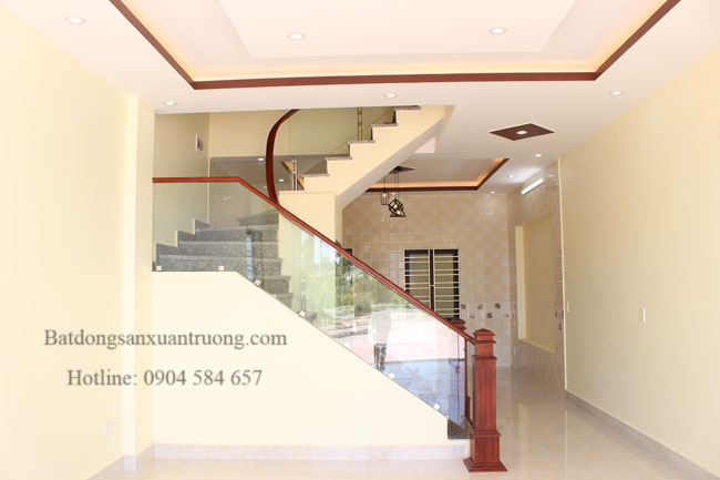 Bán nhà mặt đường Mai Trung Thứ