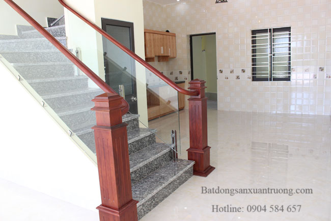Bán nhà mặt đường Mai Trung Thứ