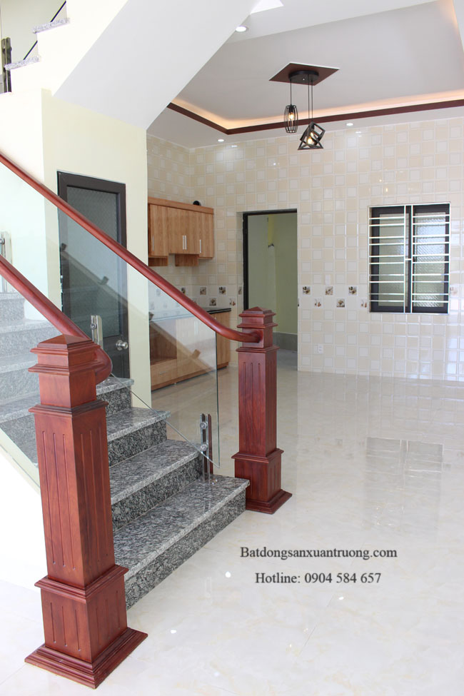 Bán nhà mặt đường Mai Trung Thứ