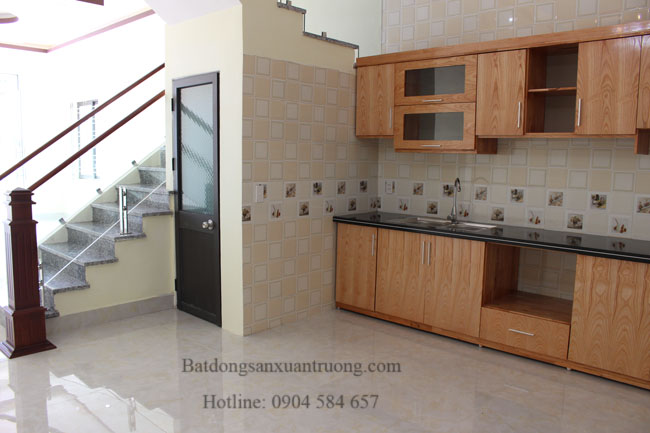 Bán nhà mặt đường Mai Trung Thứ