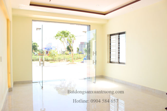 Bán nhà mặt đường Mai Trung Thứ
