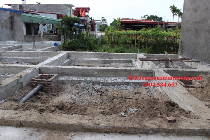 Bán nhà chợ Lũng Đông