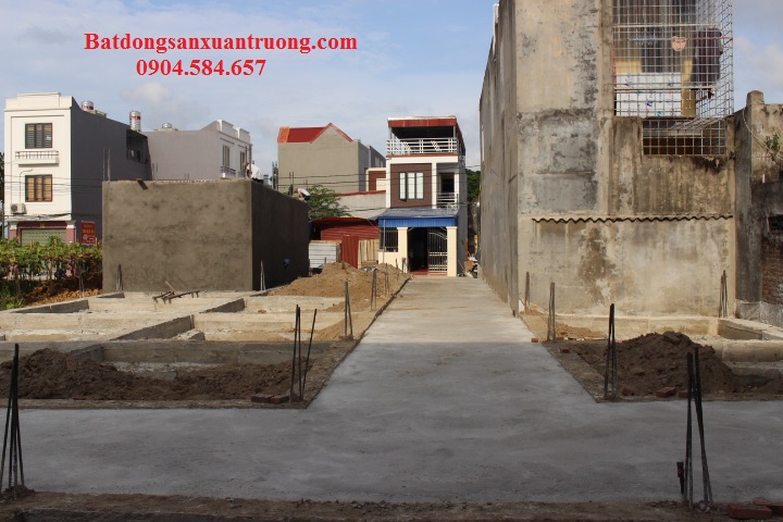 Bán nhà chợ Lũng Đông