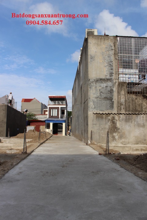 Bán nhà chợ Lũng Đông
